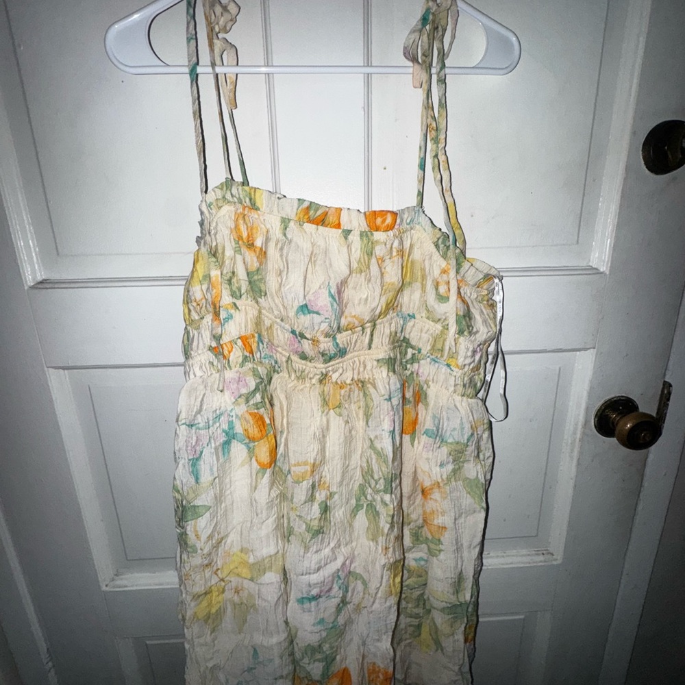 Forever 21 Cream Floral Dress